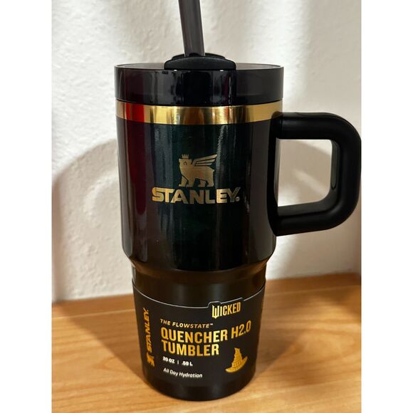 Stanley H2.0 Flowstate Quencher Tumbler Elphaba For Good 20 oz NWT - Picture 2 of 7